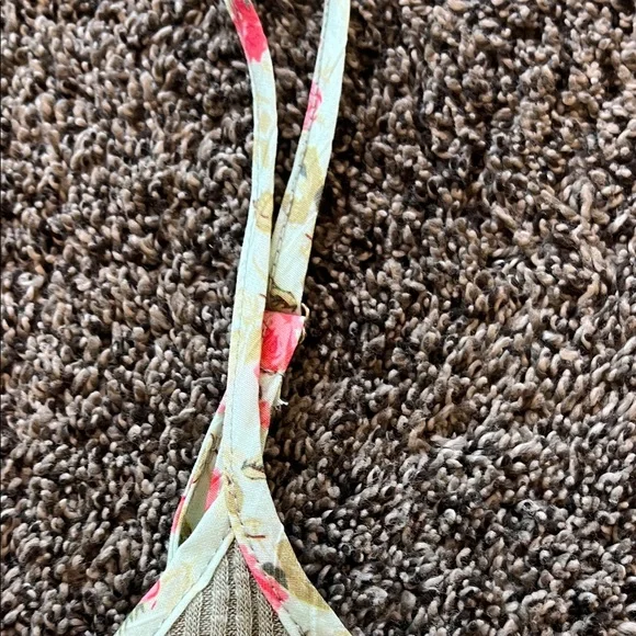 POL Floral tank top - Picture 9 of 13